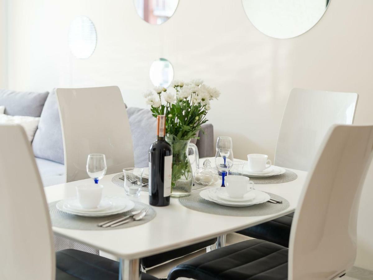 Color Apartments Apartament Black & White Kolberg Exterior foto