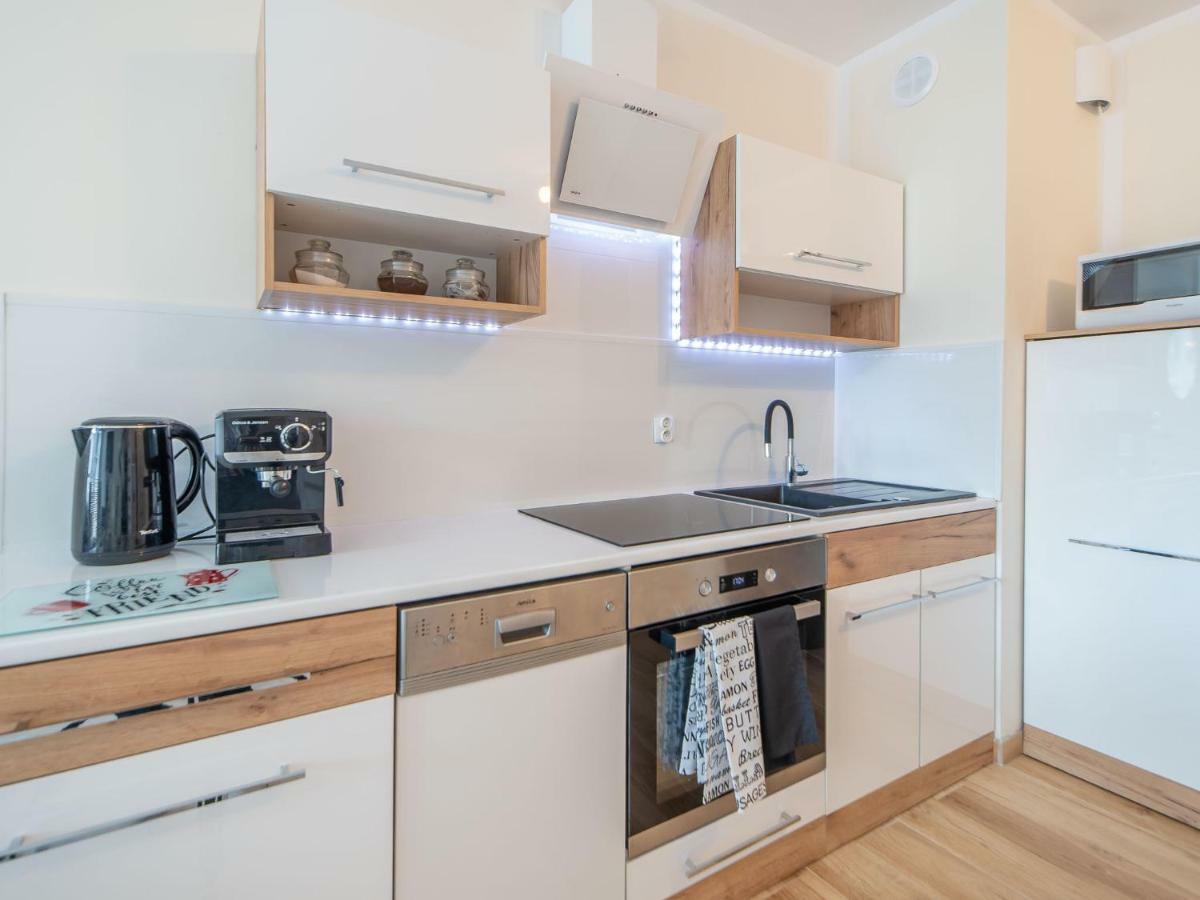 Color Apartments Apartament Black & White Kolberg Exterior foto